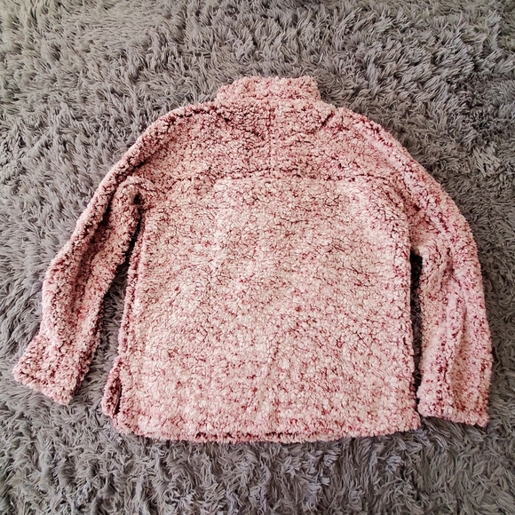 Cozy Sherpa Fleece Pullover Top - Picture 8 of 8